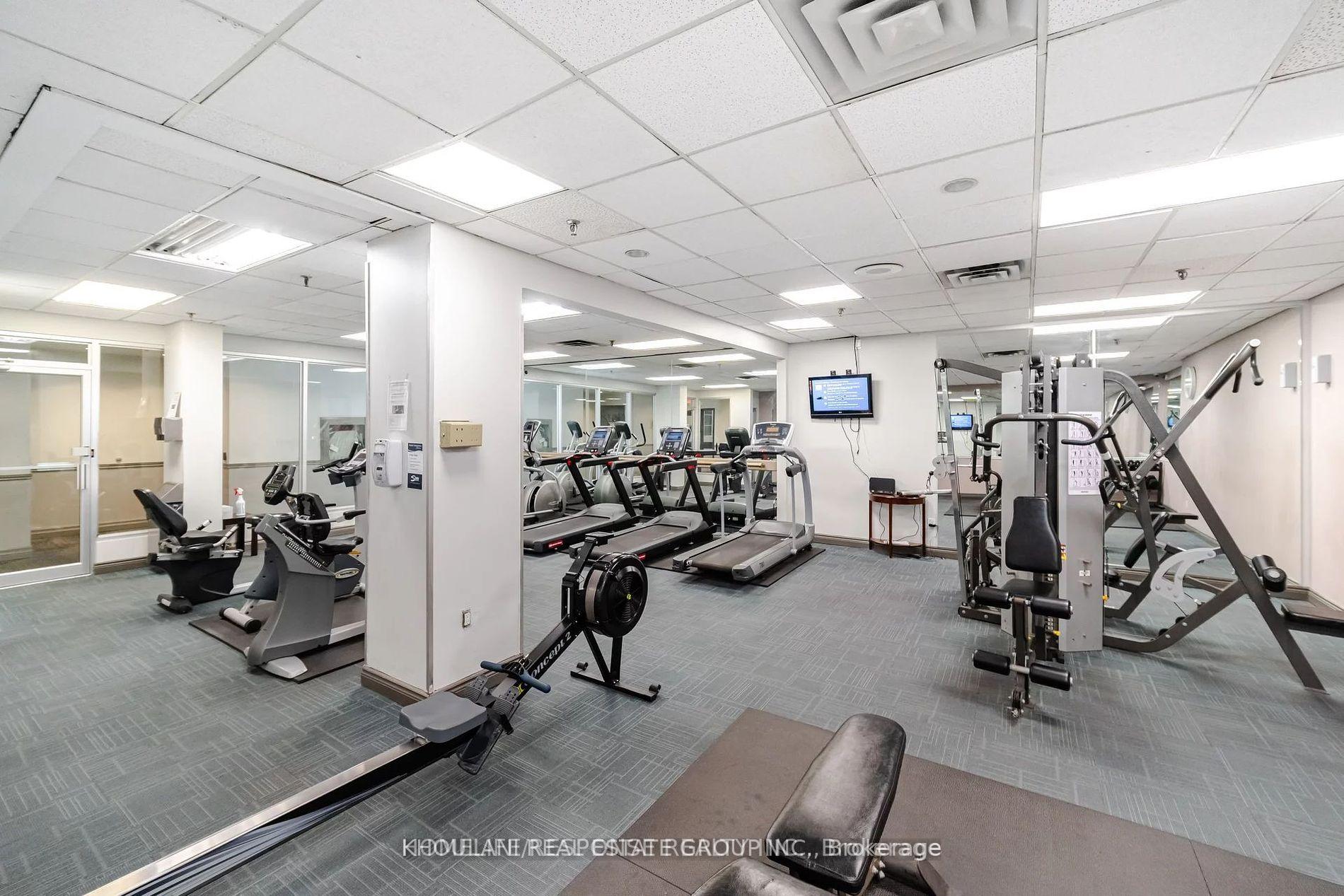 3 Bedrooms Condo at 265 ENFIELD, Mississauga For sale