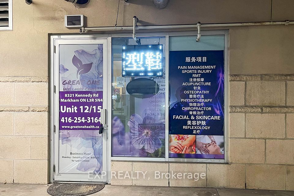 https://trreb-image.ampre.ca/oKFll-qiMCD8Q-PFVtxK6_CFWI2HEXgBYjCn_nshK4M/rs:fit:960:960/wm:.5:so:0:50:.4/wmsh:10/wmt:PHNwYW4gZm9yZWdyb3VuZD0nd2hpdGUnIGZvbnQ9JzY4Jz5FWFAgUkVBTFRZLCBCcm9rZXJhZ2U8L3NwYW4-/L3RycmViL2xpc3RpbmdzLzQxLzA2LzUxLzk1L3AvNDgyMzNlYTAtMzZhZi00ZGI2LWJjYTctNTdiYjZiYzk0OGU1LmpwZw.jpg