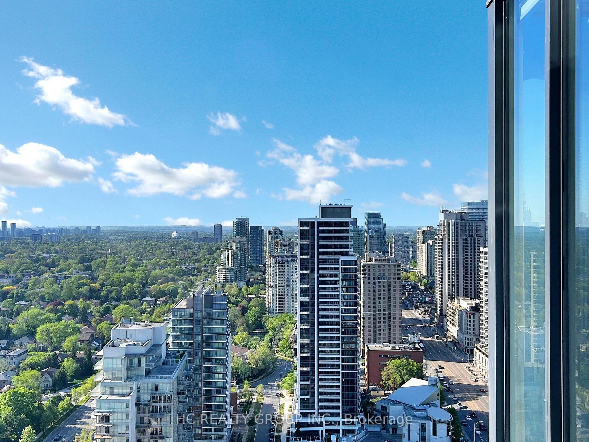3 Bedrooms Condo at 15 Ellerslie, Toronto For sale