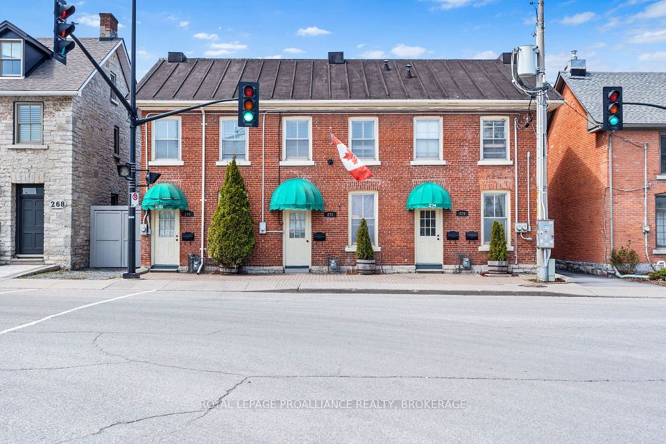 274 Wellington