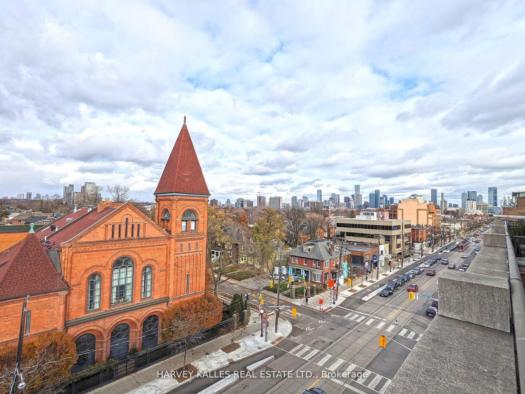 308 Palmerston Avenue PH09
