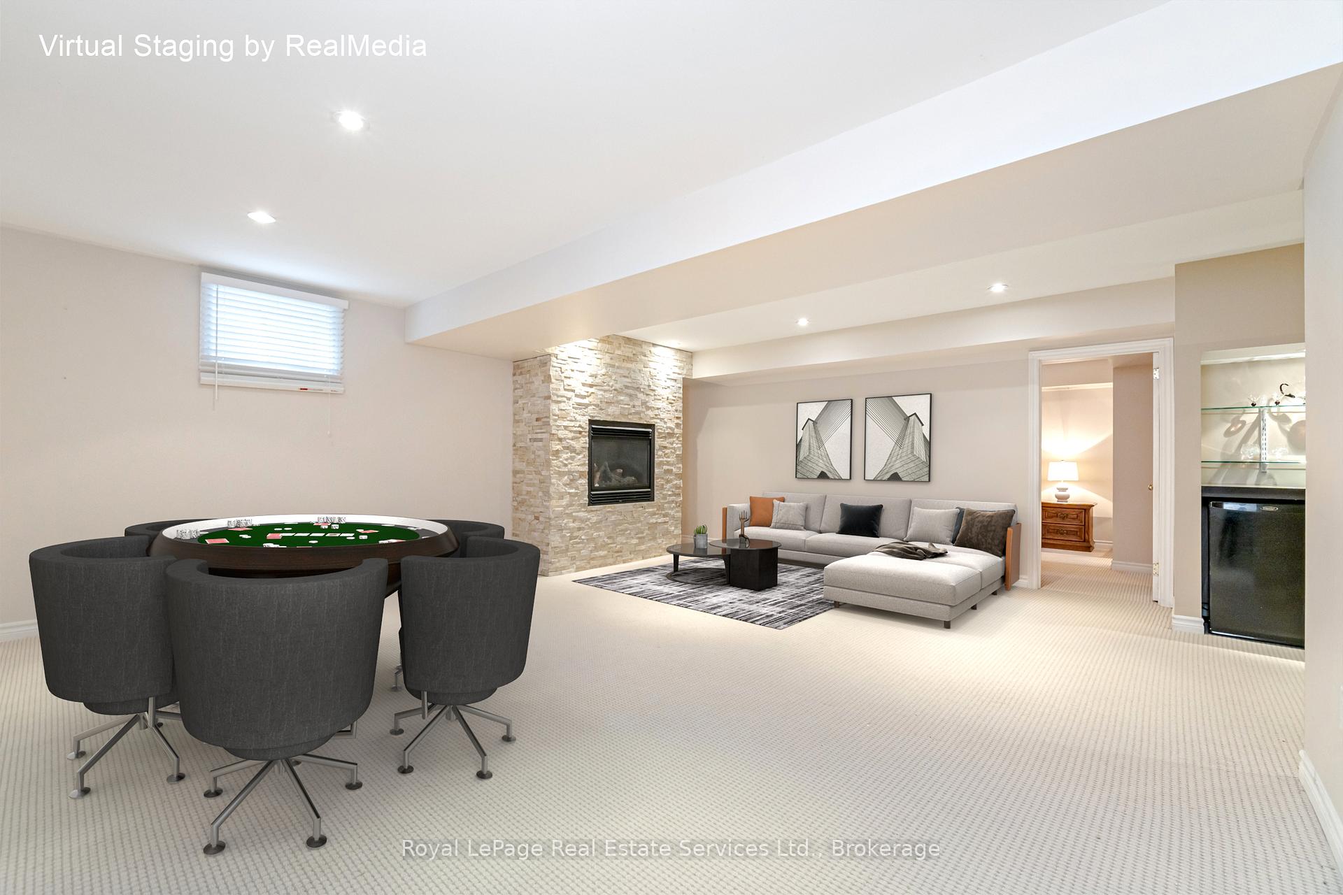 3 Bedrooms Condo at 2140 Turnberry,  Burlington For sale