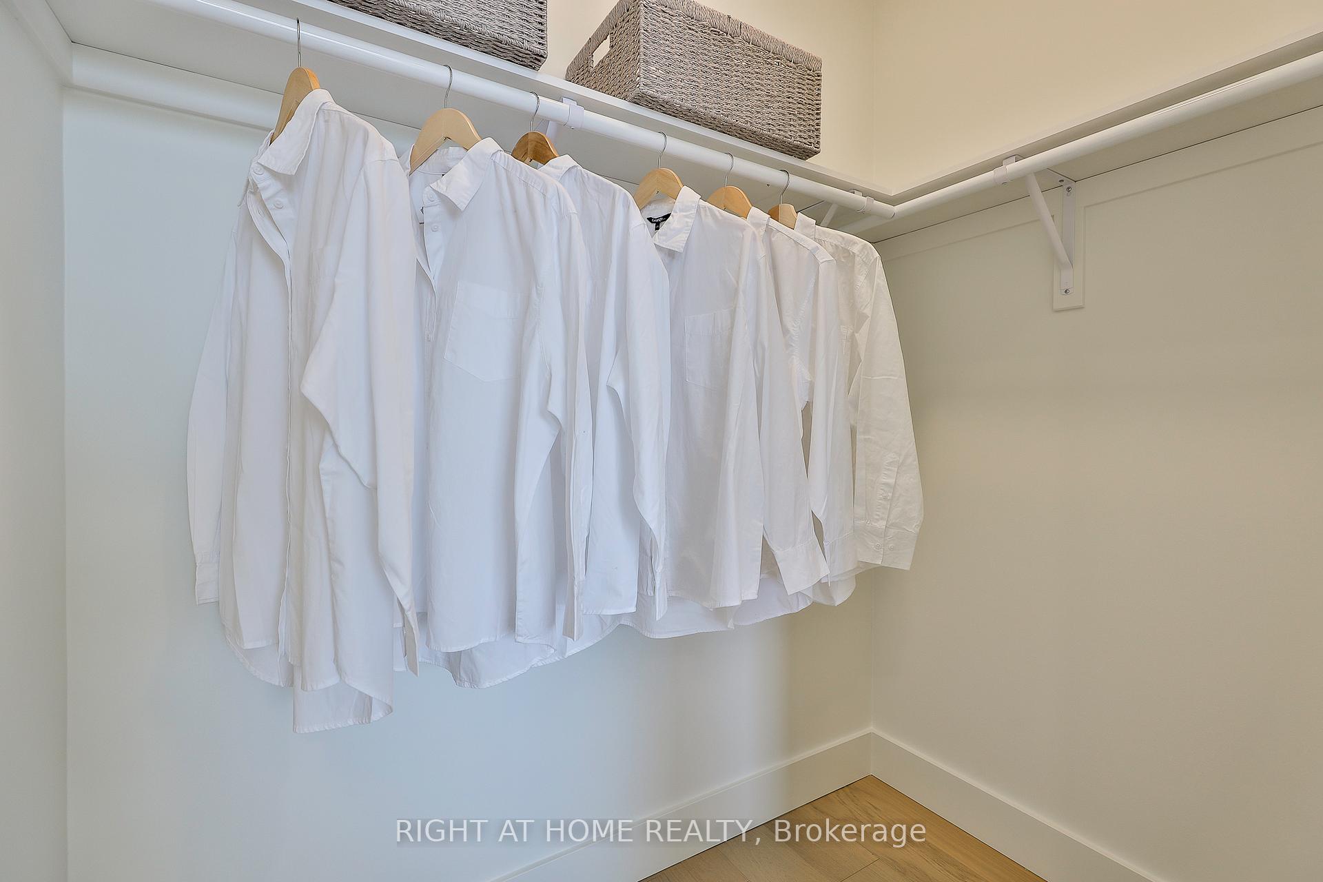 2 Bedrooms Condo at 2343 Gerrard, Toronto For sale