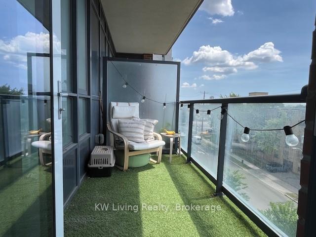 2 Bedrooms Condo at 2800 Keele, Toronto For sale