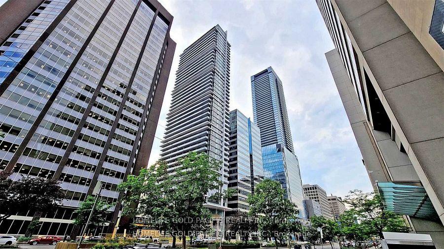 2 Bedrooms Condo at 426 University, Toronto For sale