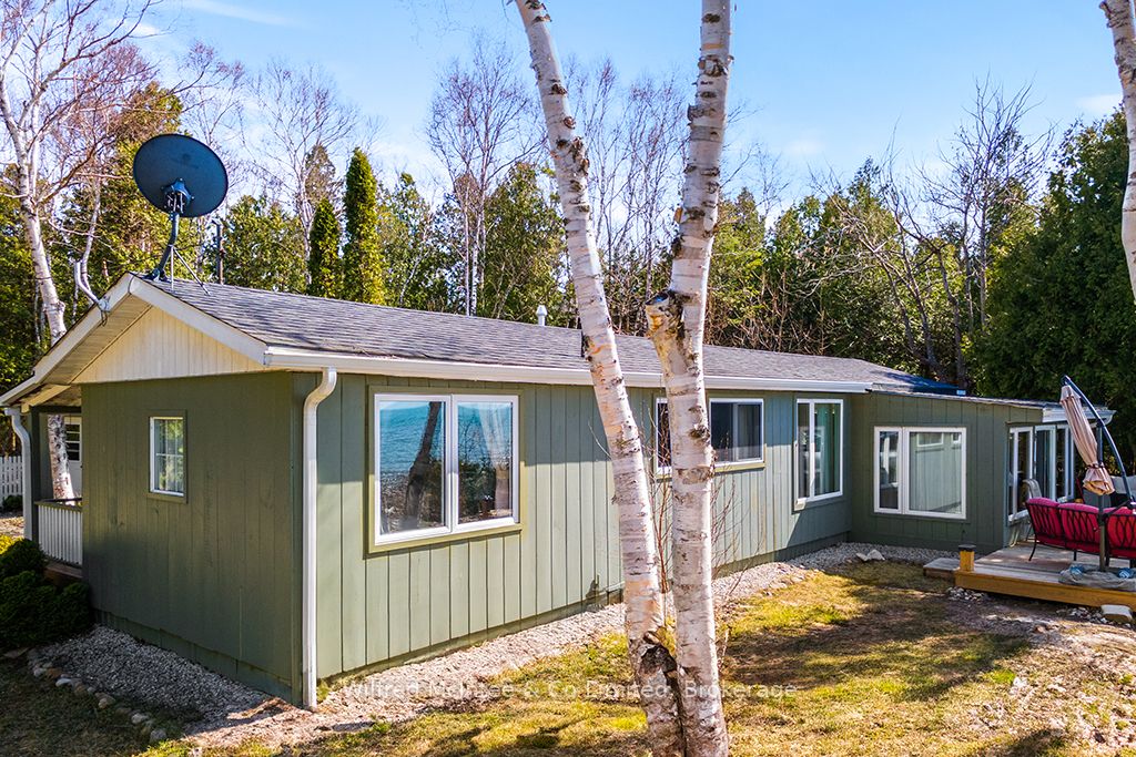915 BRUCE ROAD 13 Road, Native Leased Lands, ON N0H 2L0