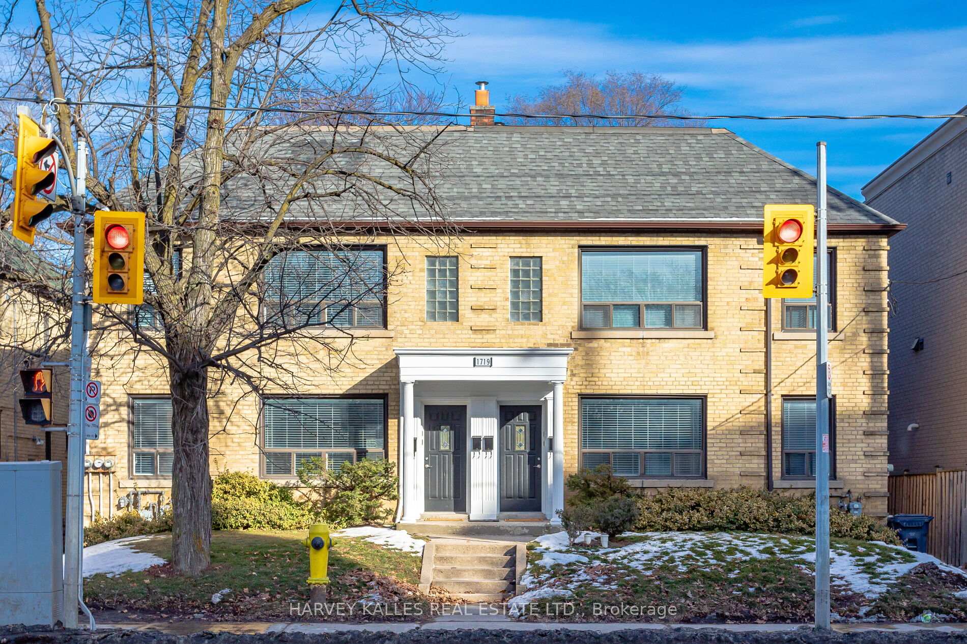1719 Bathurst Street A2