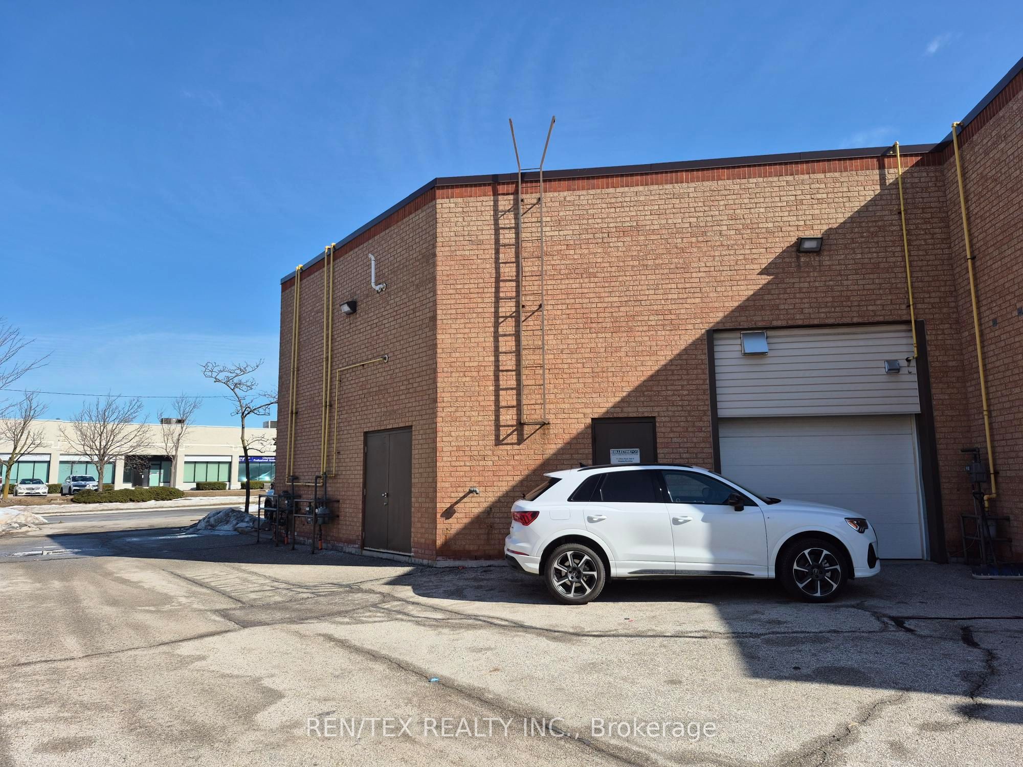 71 Silton Road, #8-9