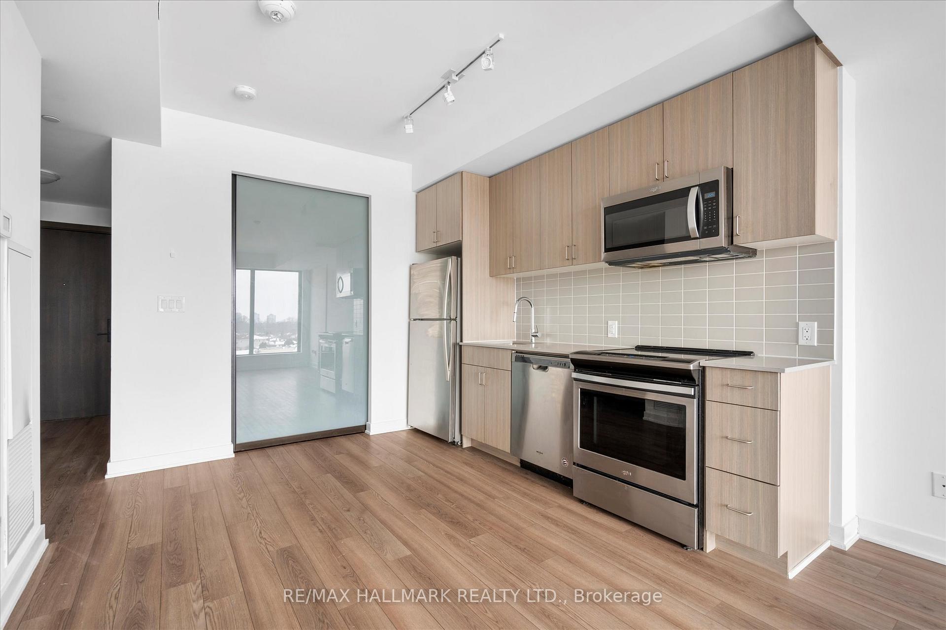 2 Bedrooms Condo at 2799 Kingston, Toronto For sale