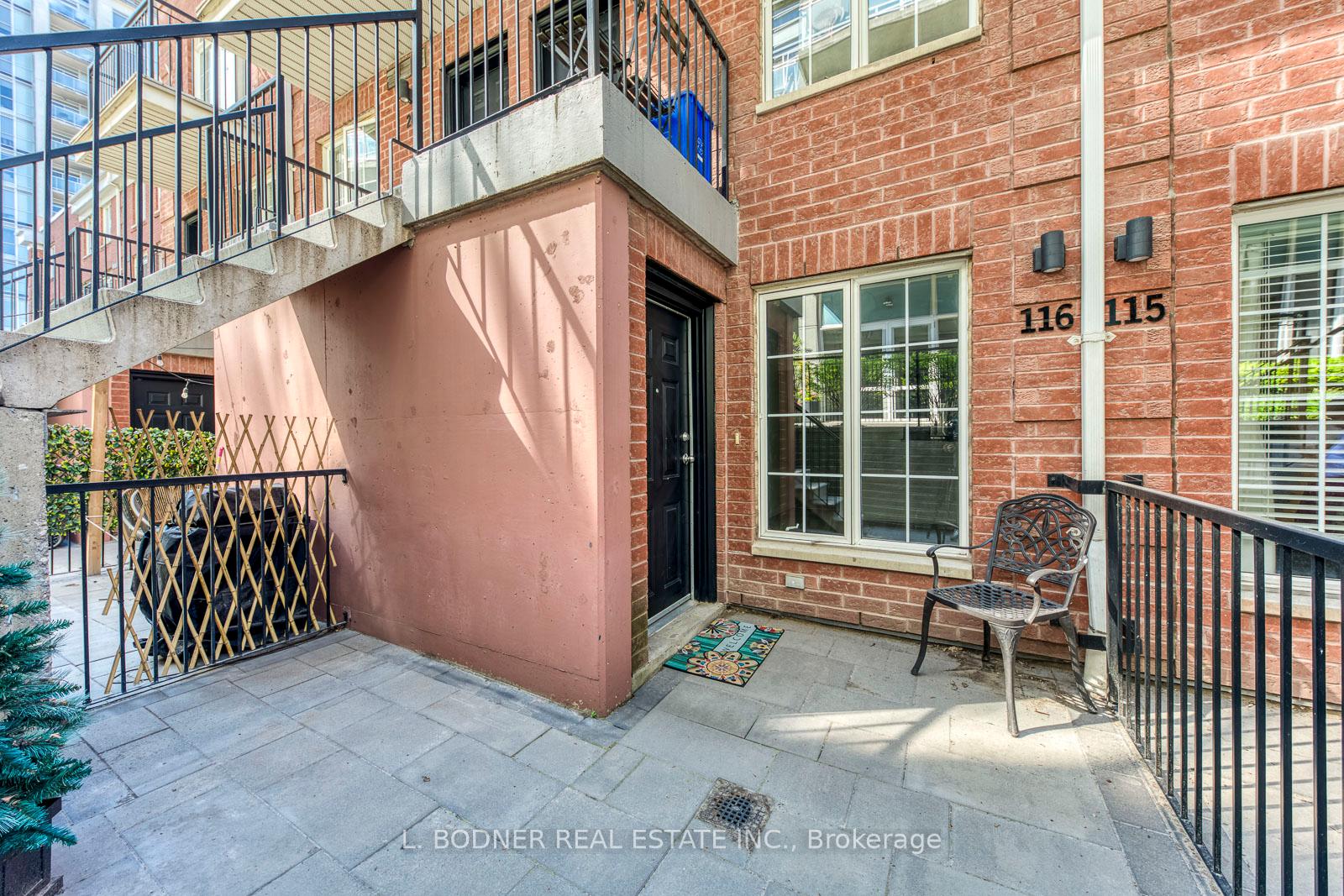 1 Bedroom Condo at 70 Douro, Toronto For sale
