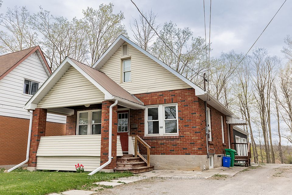 160 Parkhill Road, Peterborough East, ON K9H 1R1