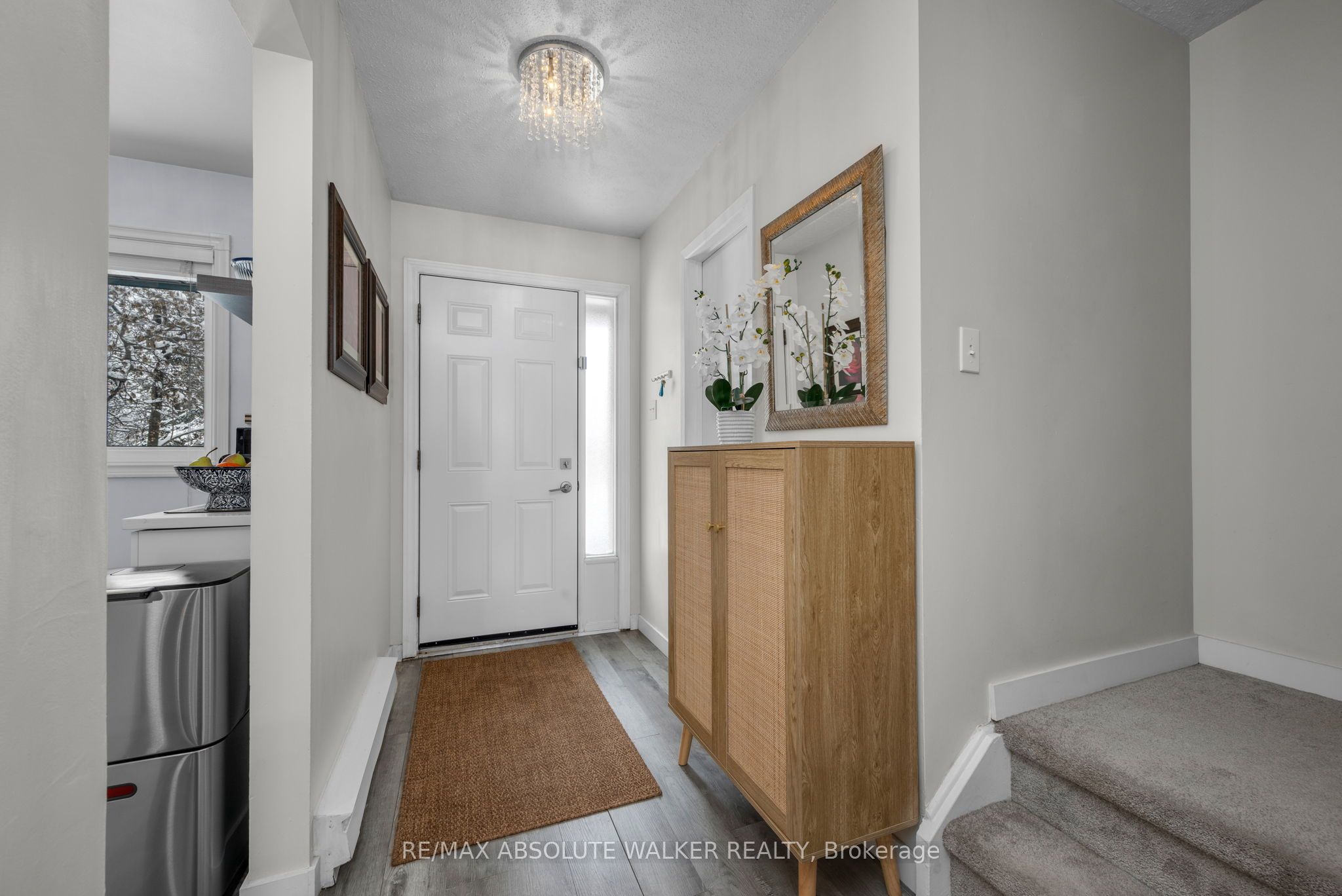 1300 Alness Court, #14