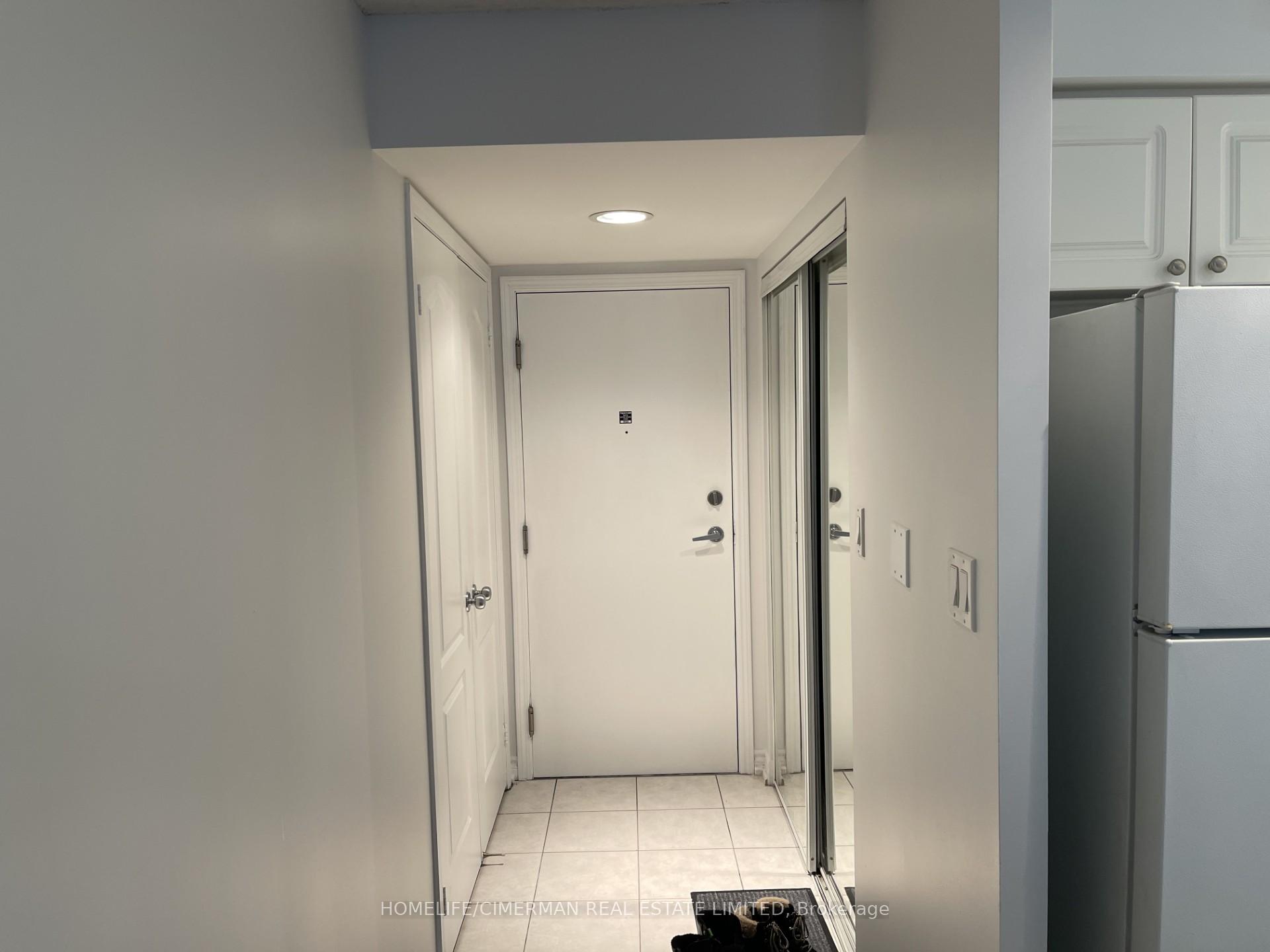 1 Bedroom Condo at 3 REAN,  Toronto For sale