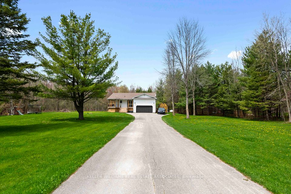 2554 Creemore Avenue, Clearview, ON L0M 1N0