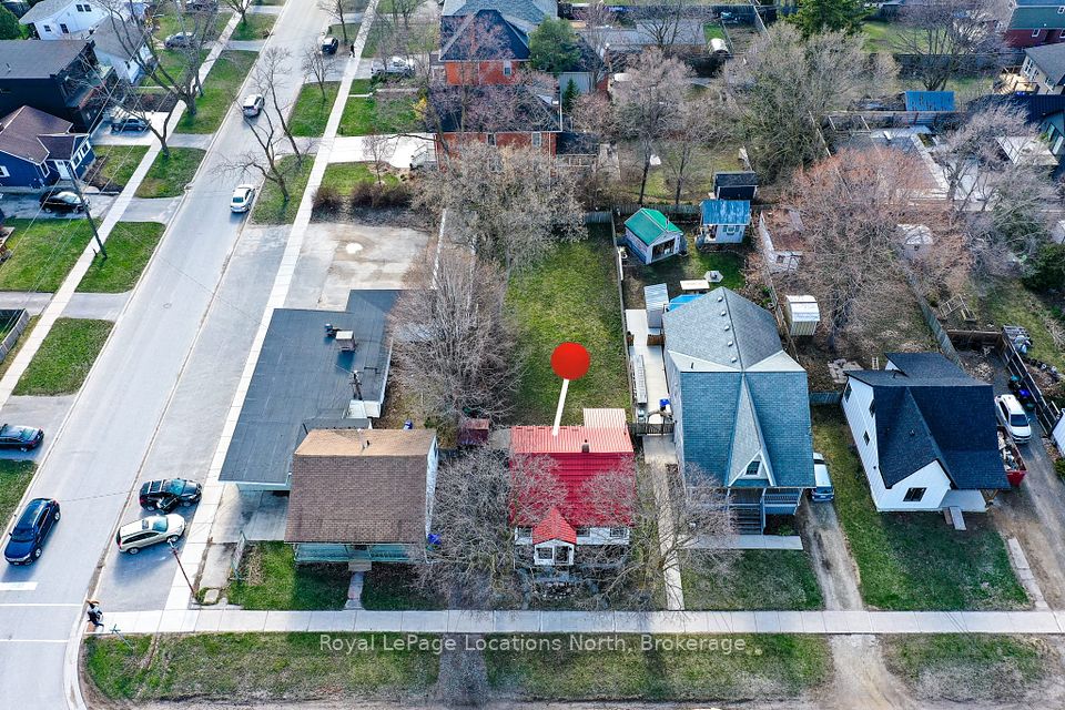 452 Hurontario