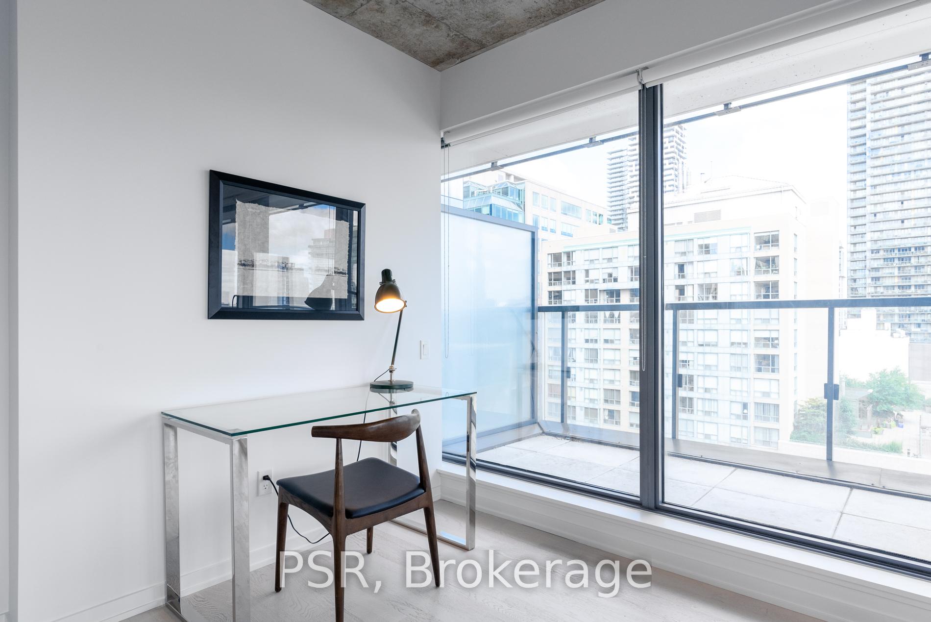 1 Bedroom Condo at 60 Colborne, Toronto For sale
