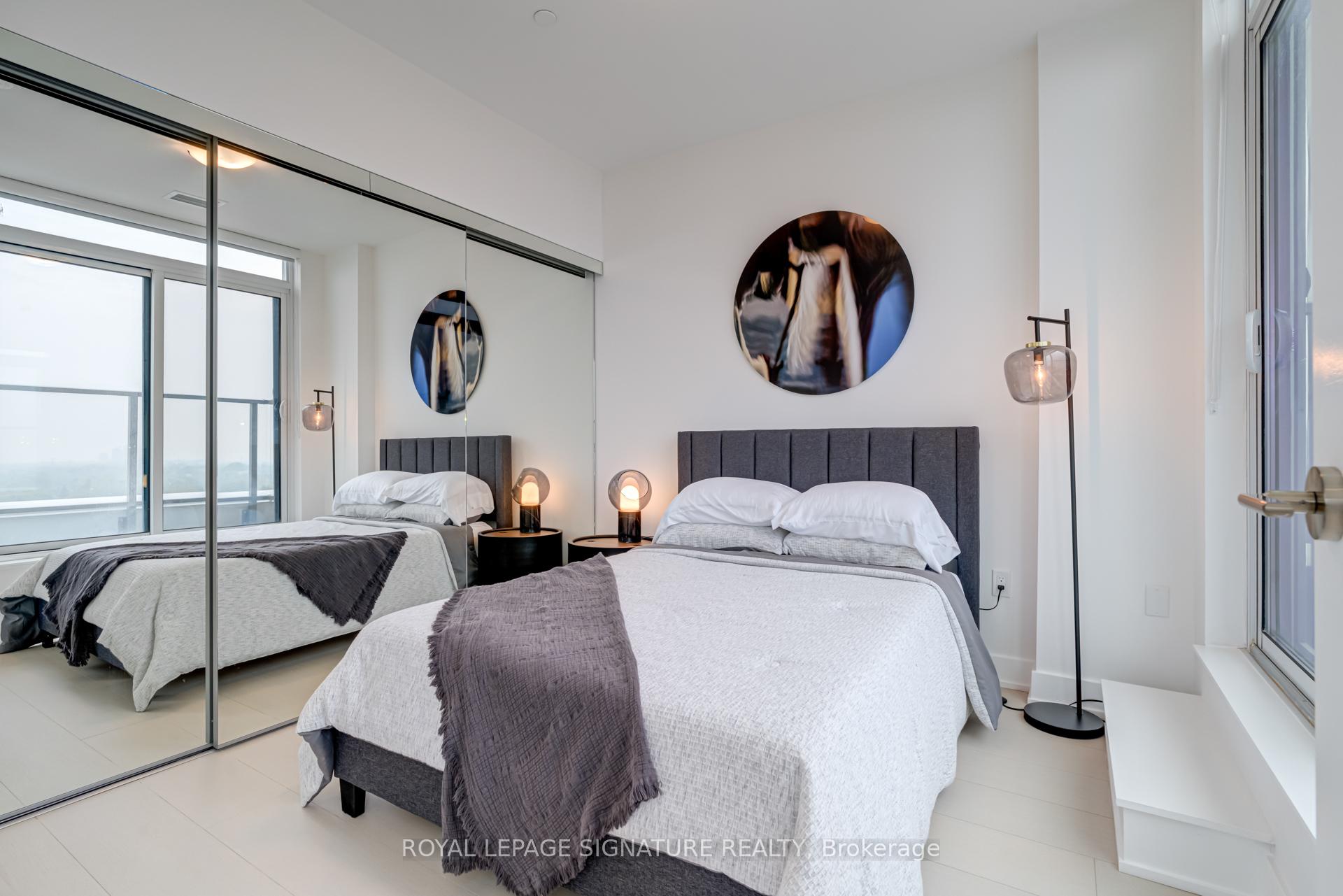 4 Bedrooms Condo at 2 Teagarden, Toronto For sale