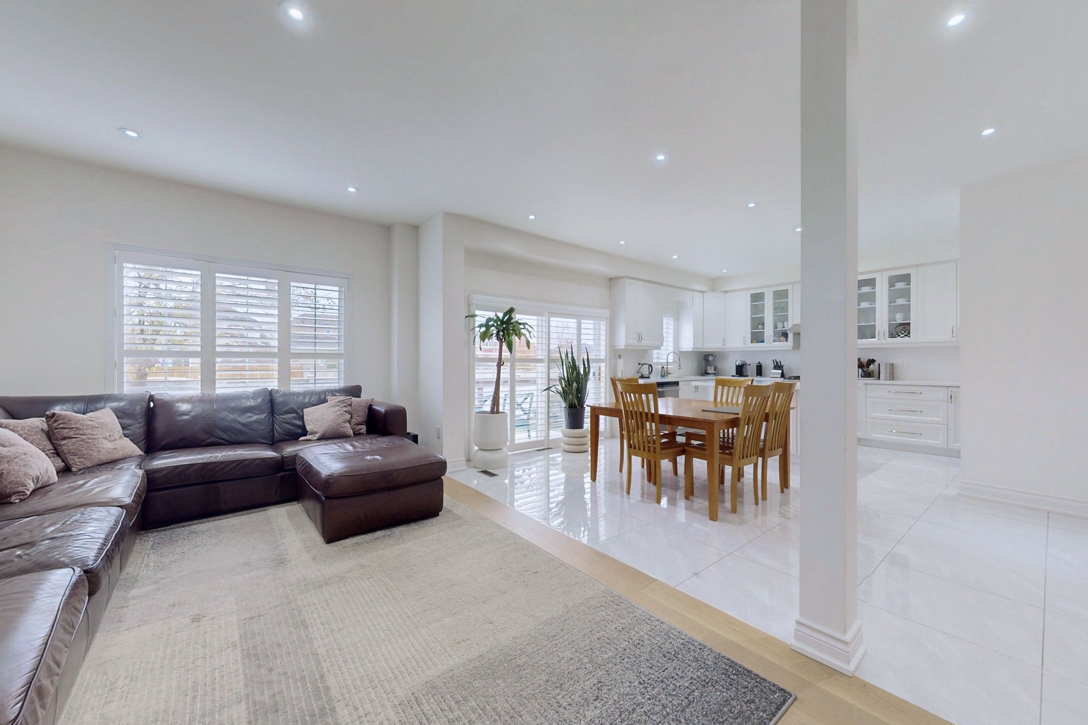 176 Kale Crescent Main
