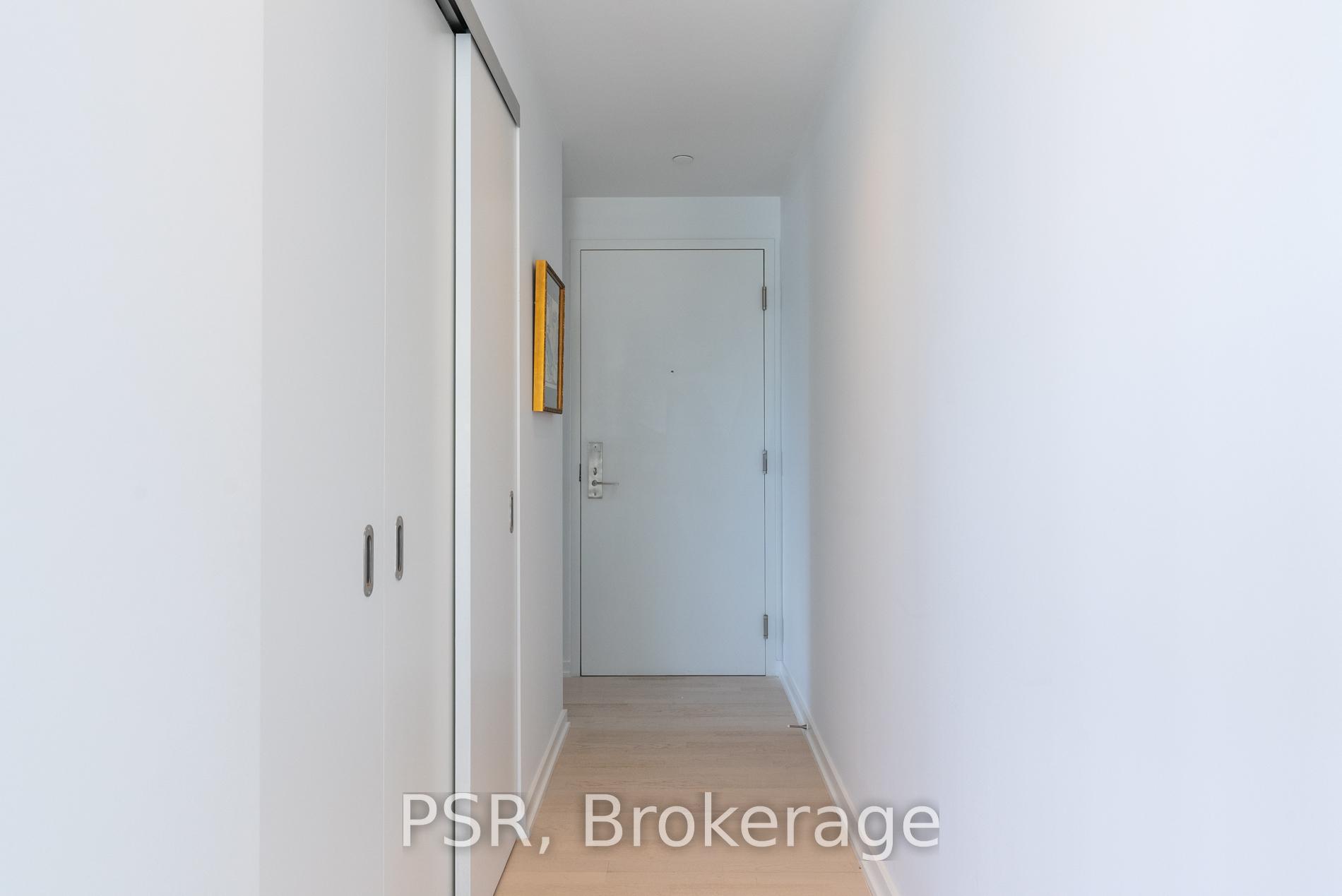 1 Bedroom Condo at 60 Colborne, Toronto For sale