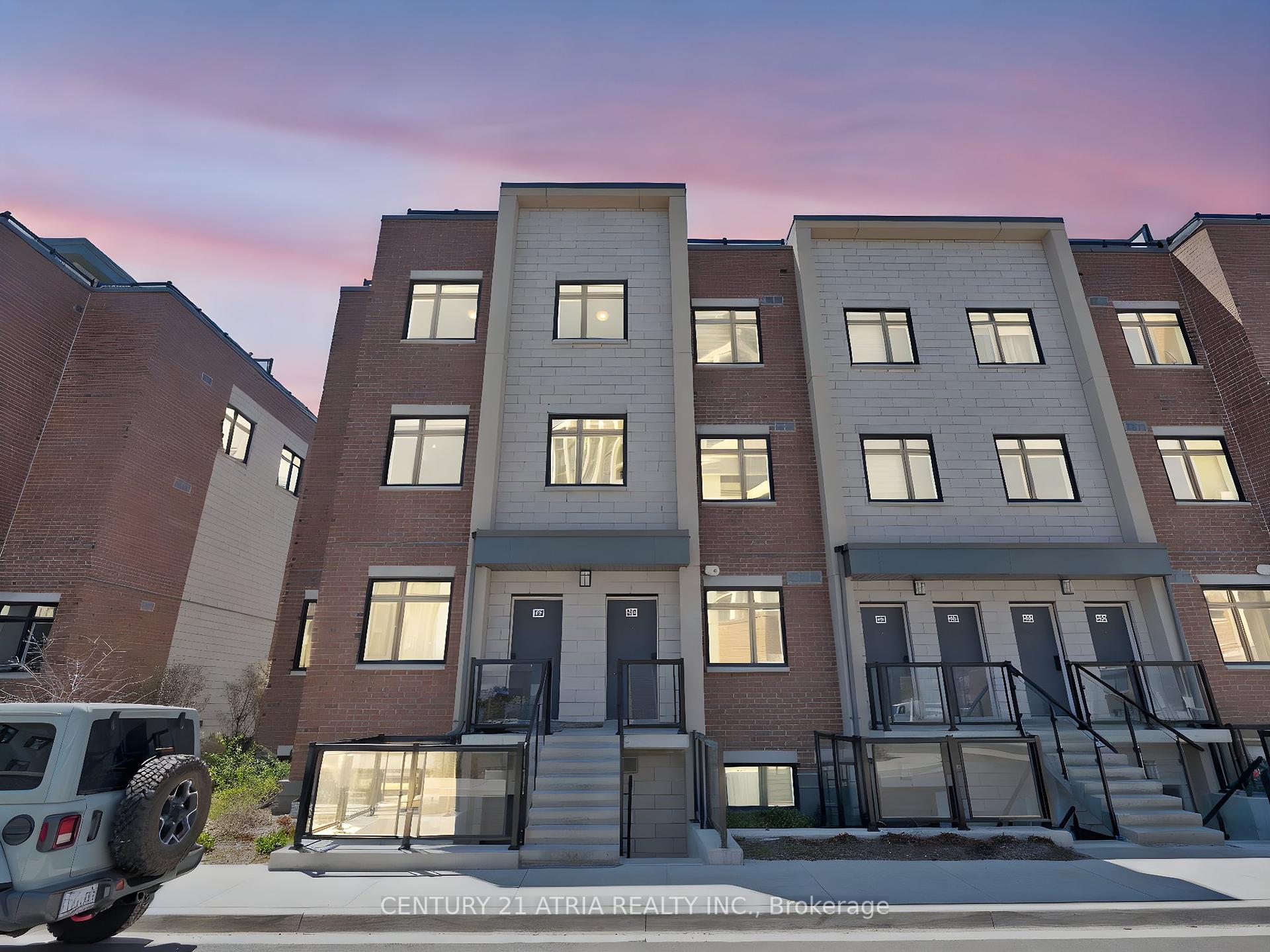 2 Bedrooms Condo at 1062 Douglas Mccurdy, Mississauga For sale