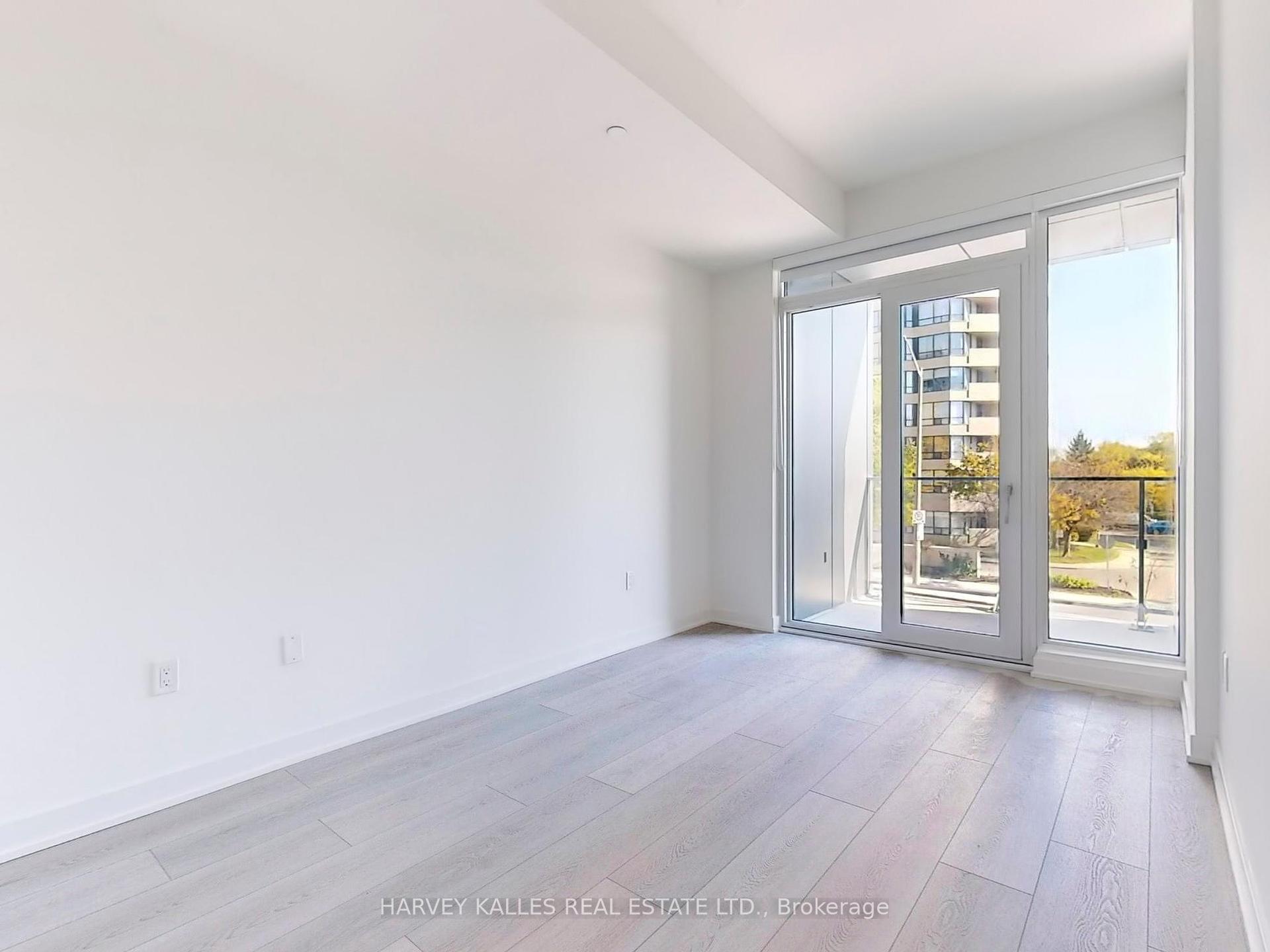 3883 Quartz Road 118