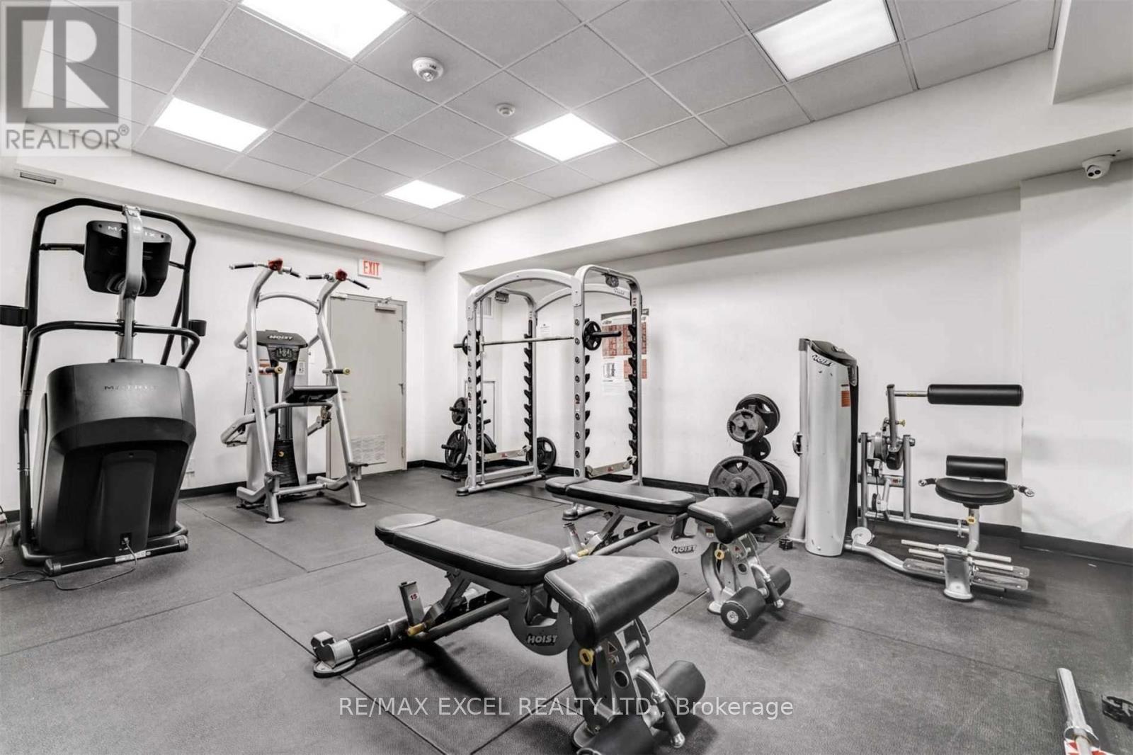 2 Bedrooms Condo at 38 Grand Magazine, Toronto For sale