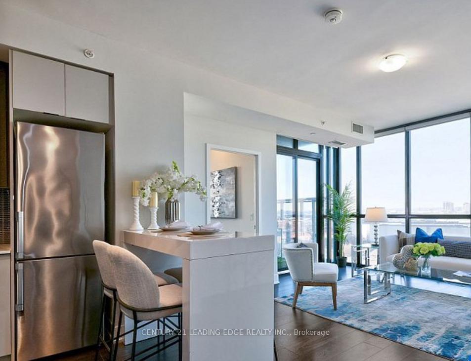 2 Bedrooms Condo at 2908 Hwy 7, Vaughan For sale