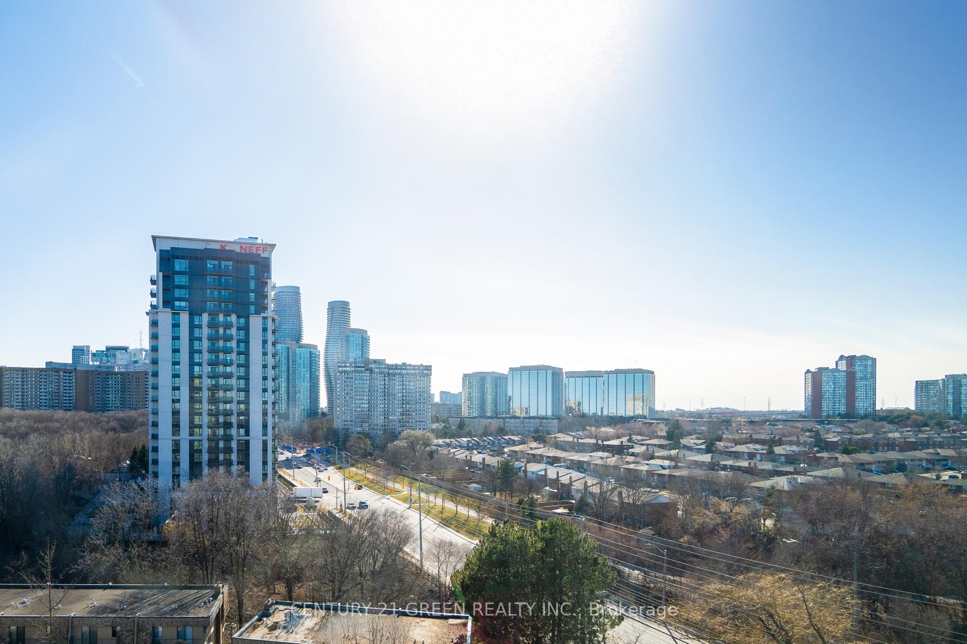 4 Bedrooms Condo at 1300 Mississauga Valleys, Mississauga For sale