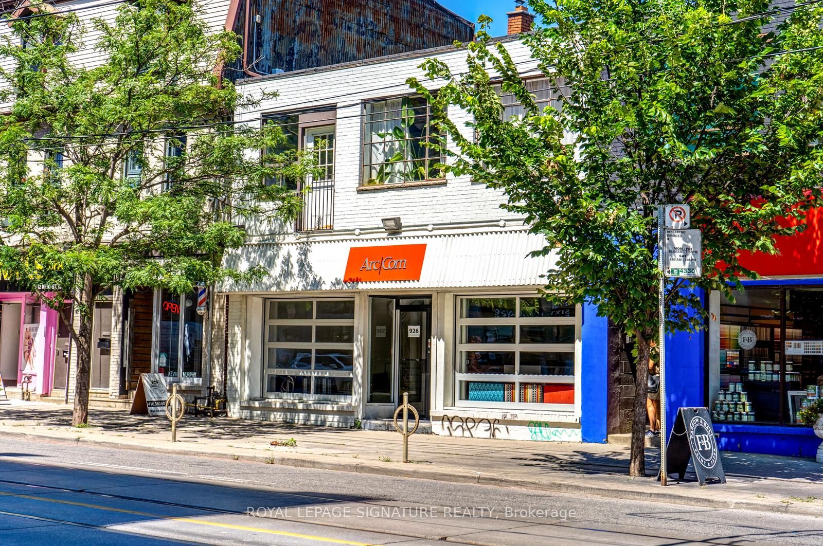 926 King Street W, #Main