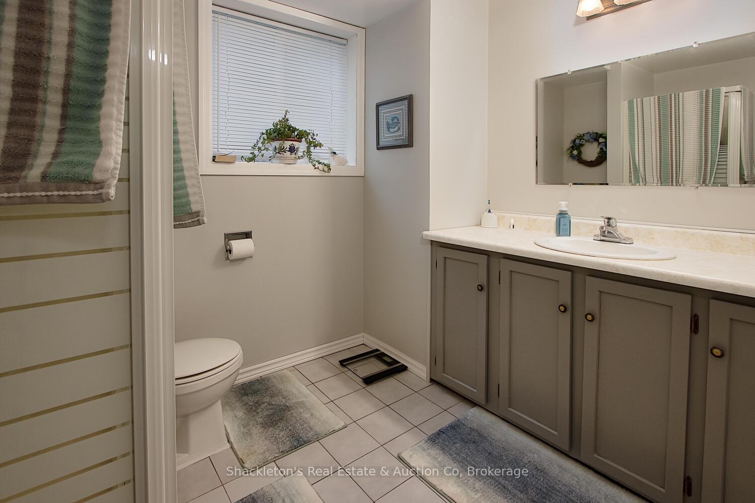 Photo of 170 St John Street, St. Marys, ON N4X 1A5