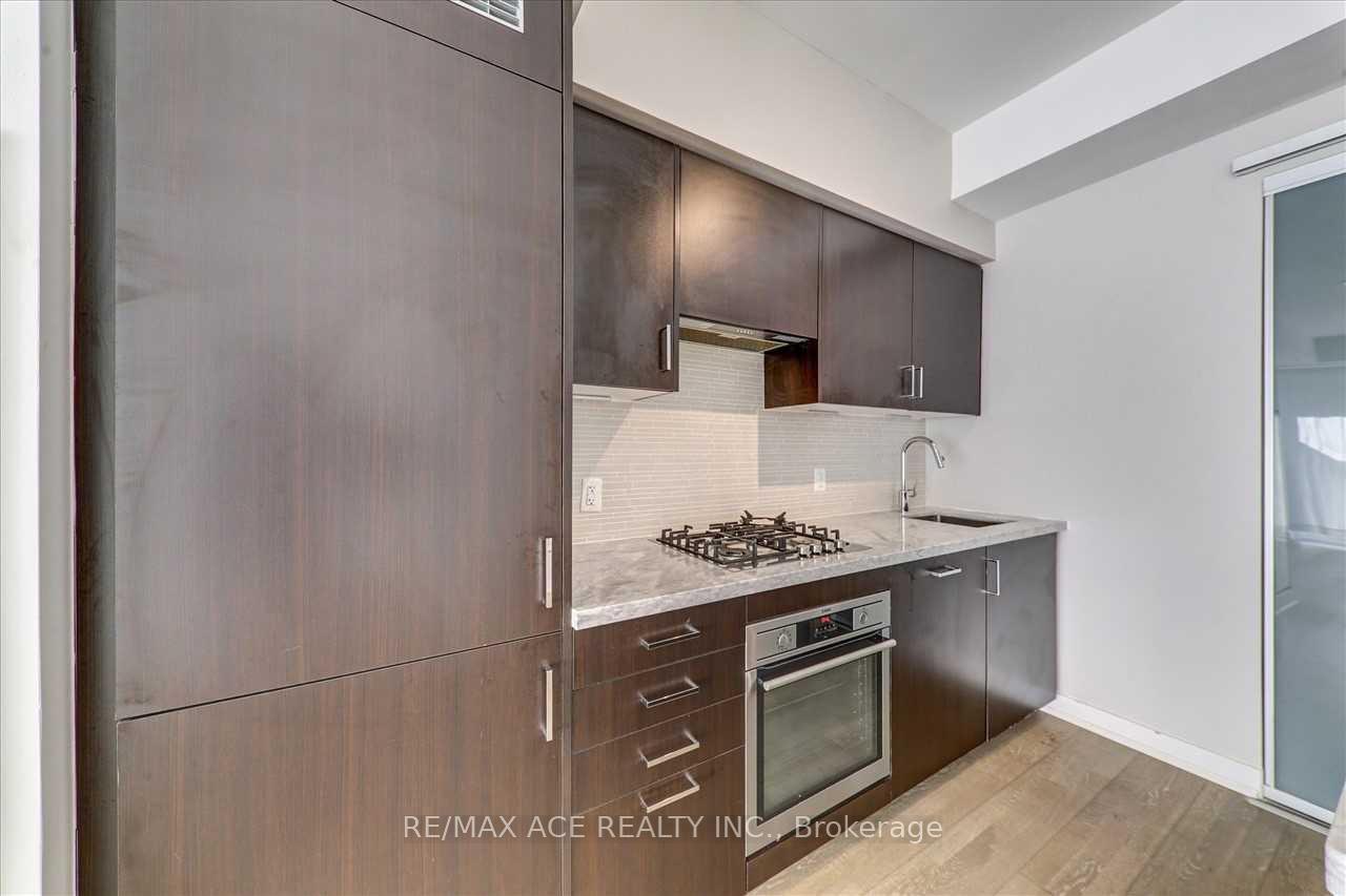 1 Bedroom Condo at 1960 Queens, Toronto For sale