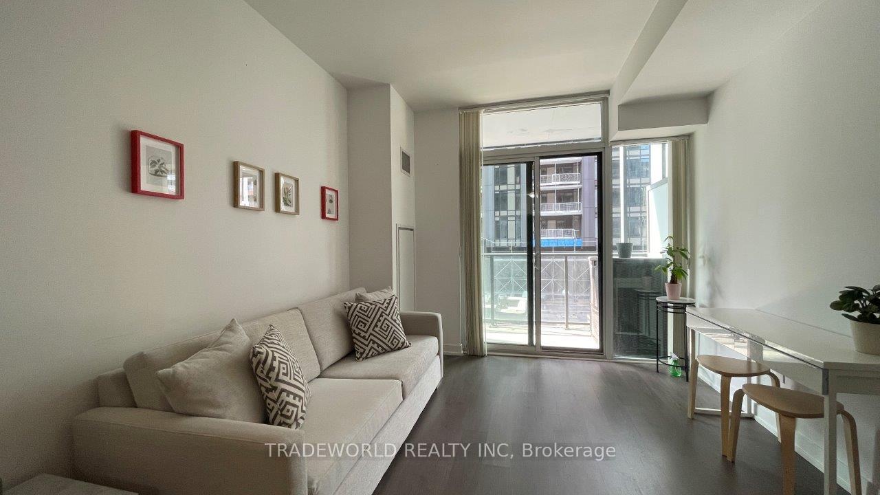 1 Bedroom Condo at 105 George, Toronto For sale