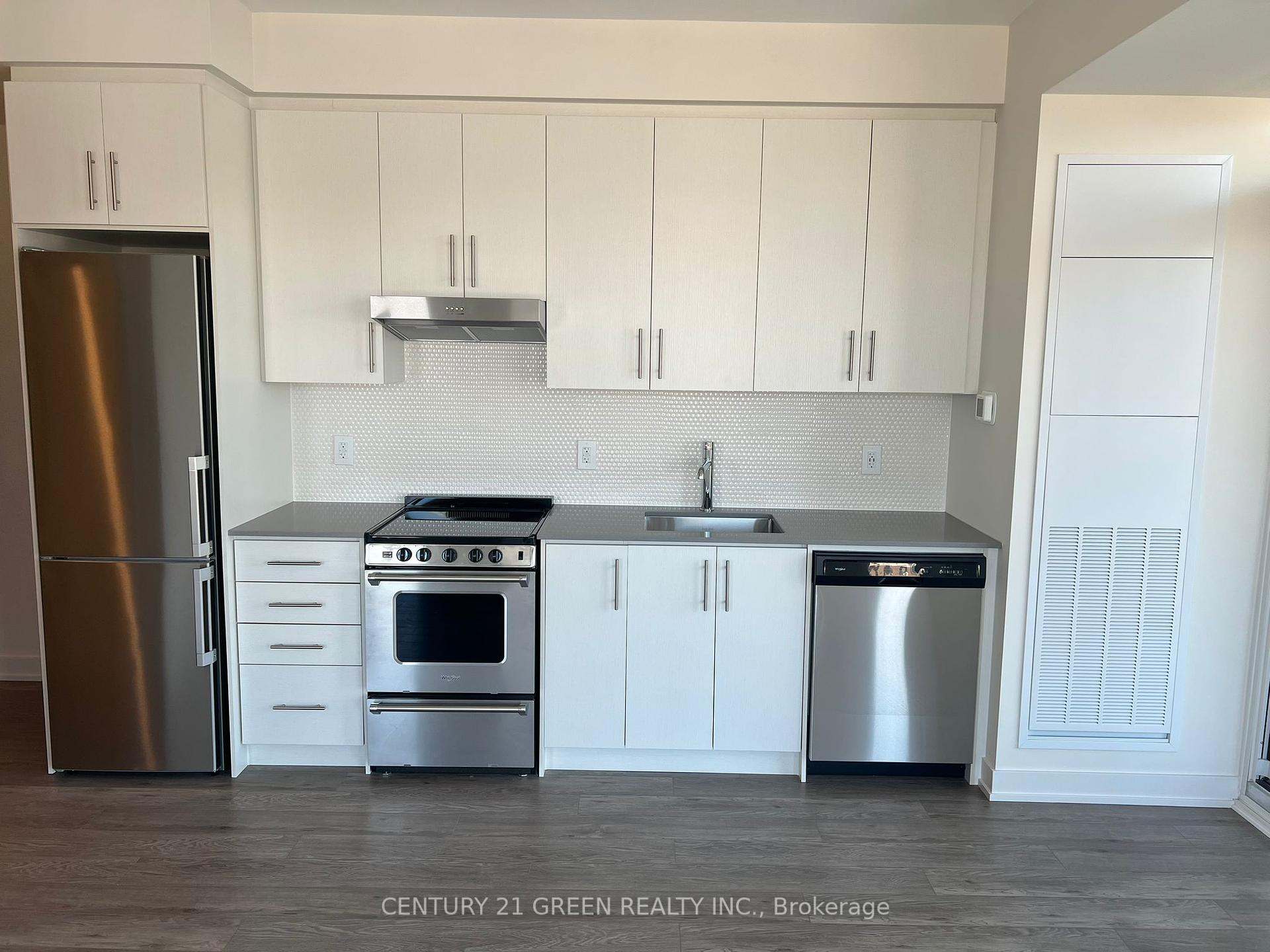 2 Bedrooms Condo at 212 King WIlliam,  Hamilton For sale