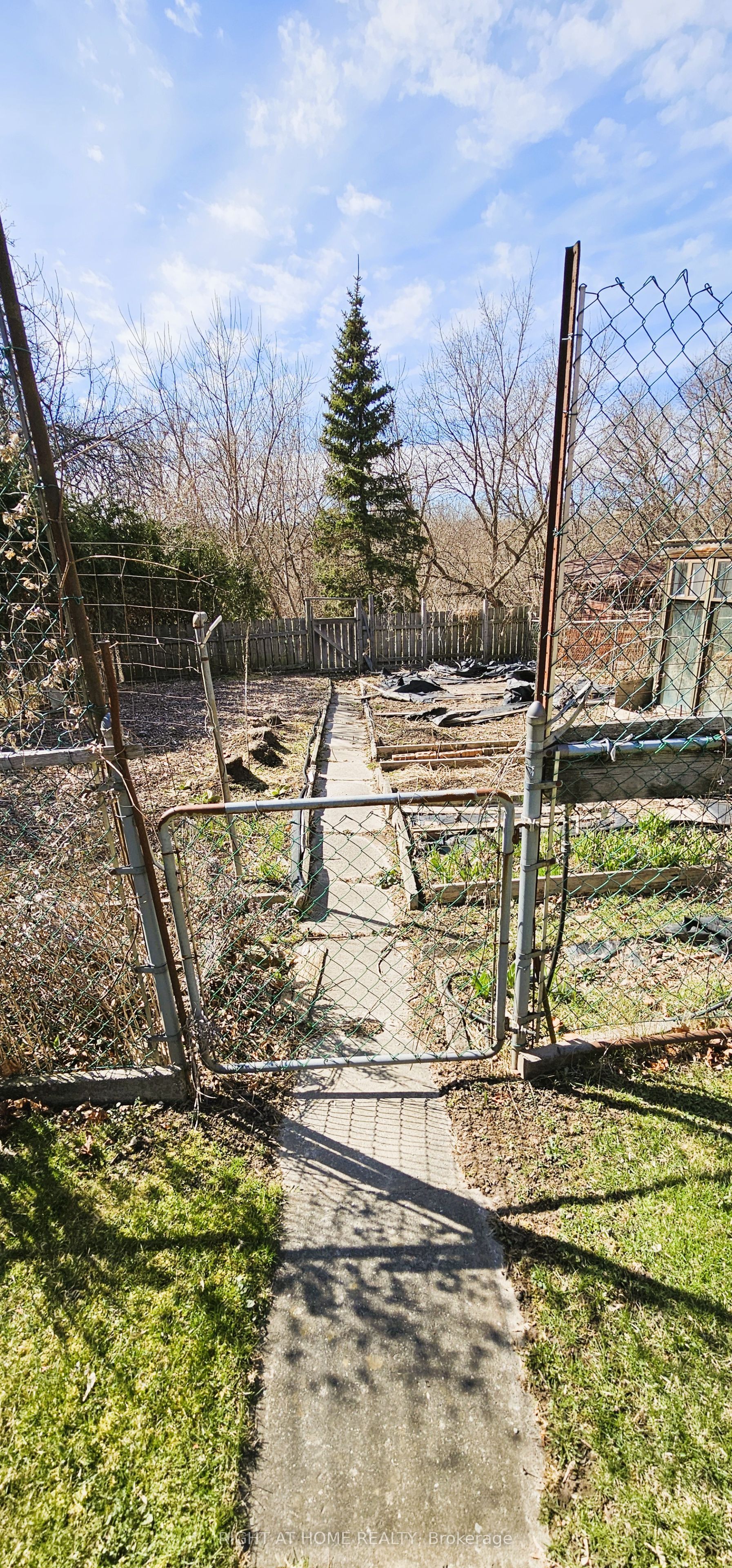 2960 Weston Road
