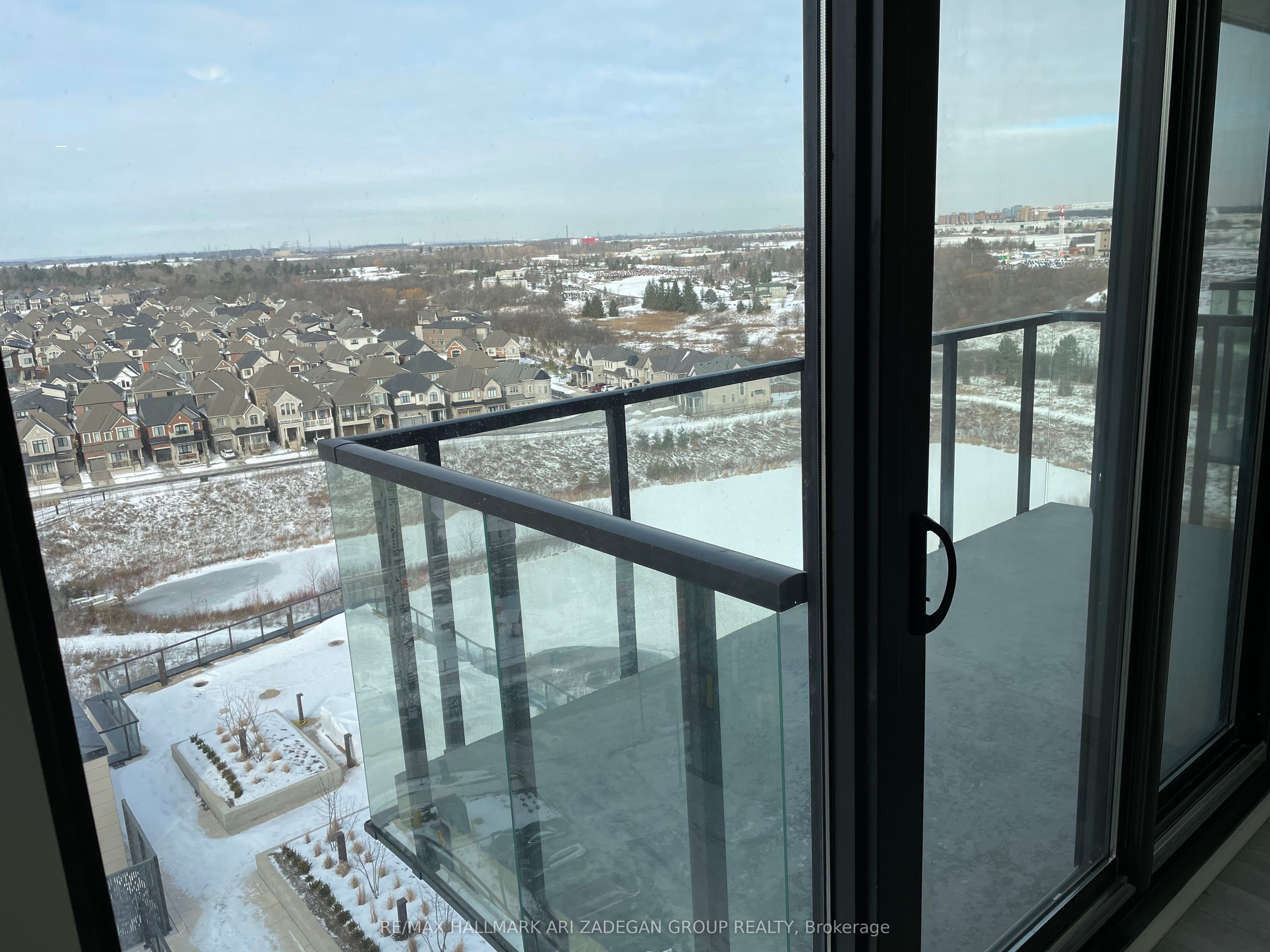 1415 Dundas Street E #1101, Oakville 1010 - JM Joshua Meadows