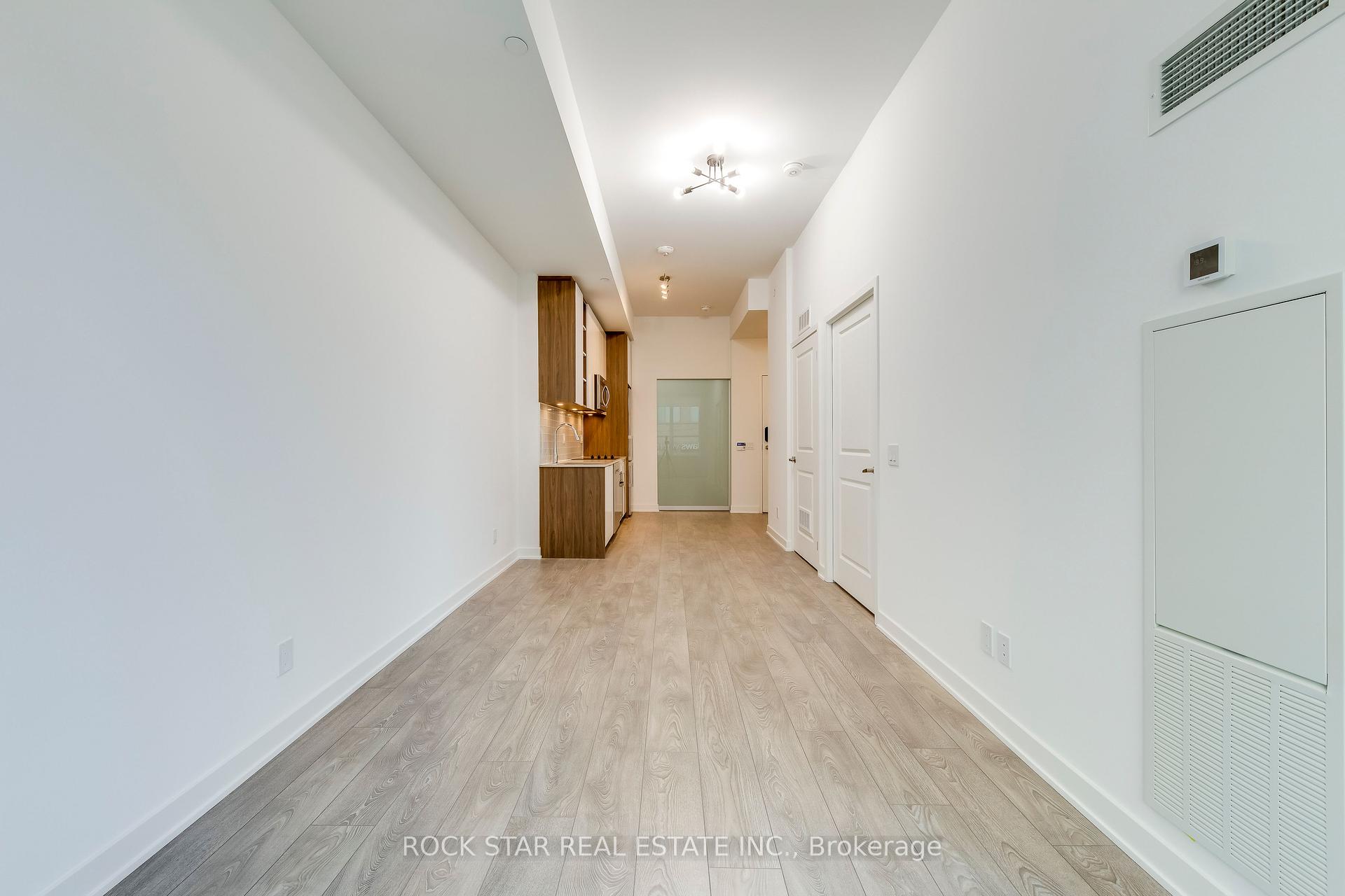 2 Bedrooms Condo at 543 Richmond,  Toronto For sale