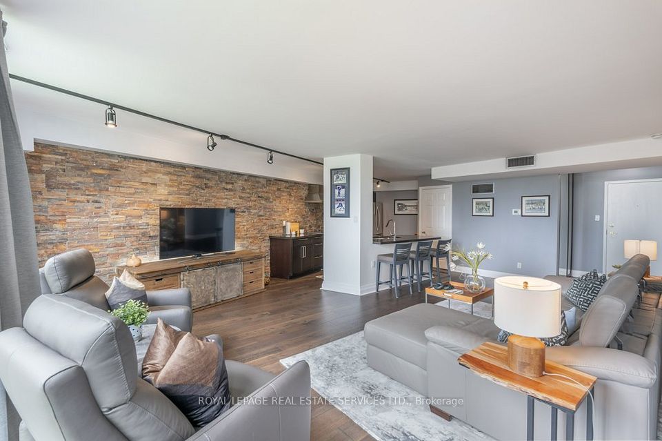 4235 Sherwoodtowne