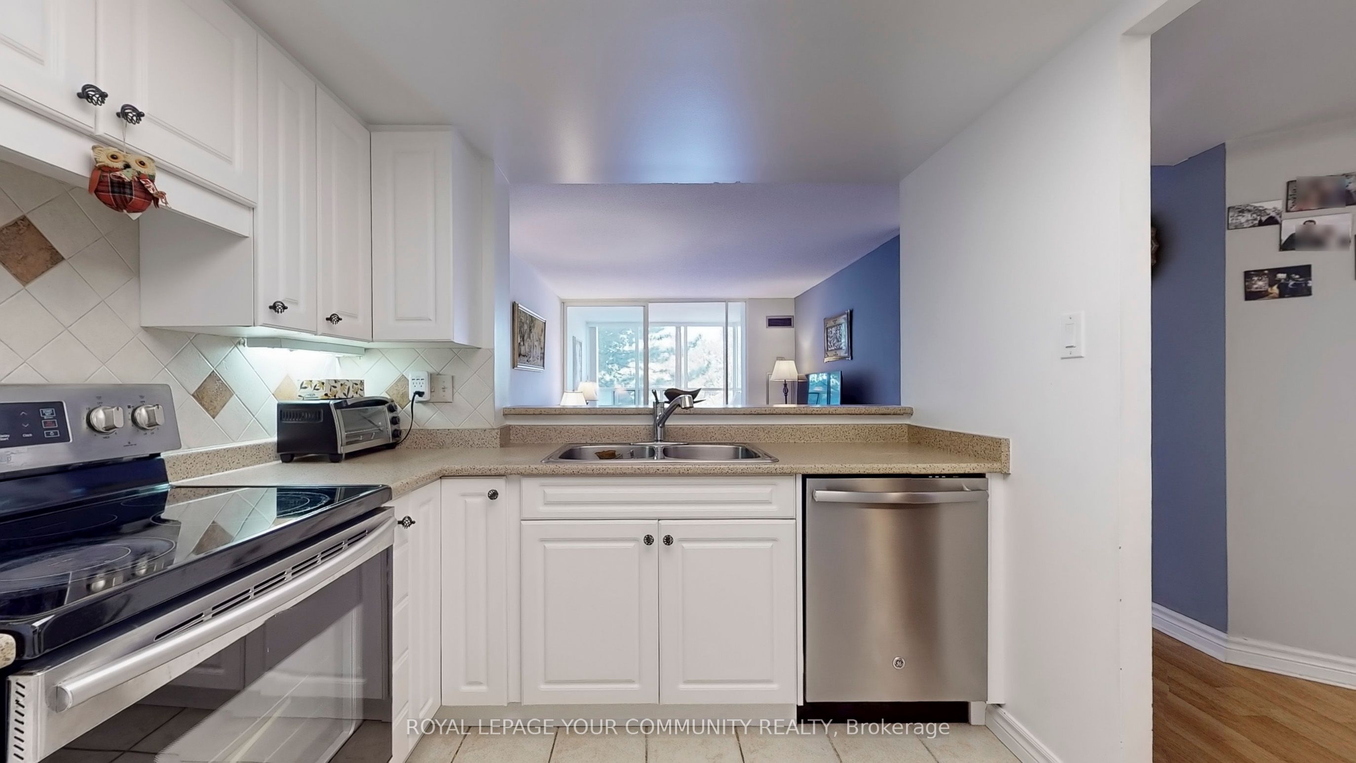 32 Clarissa Drive, #328