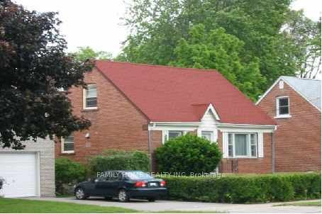 102 Finch