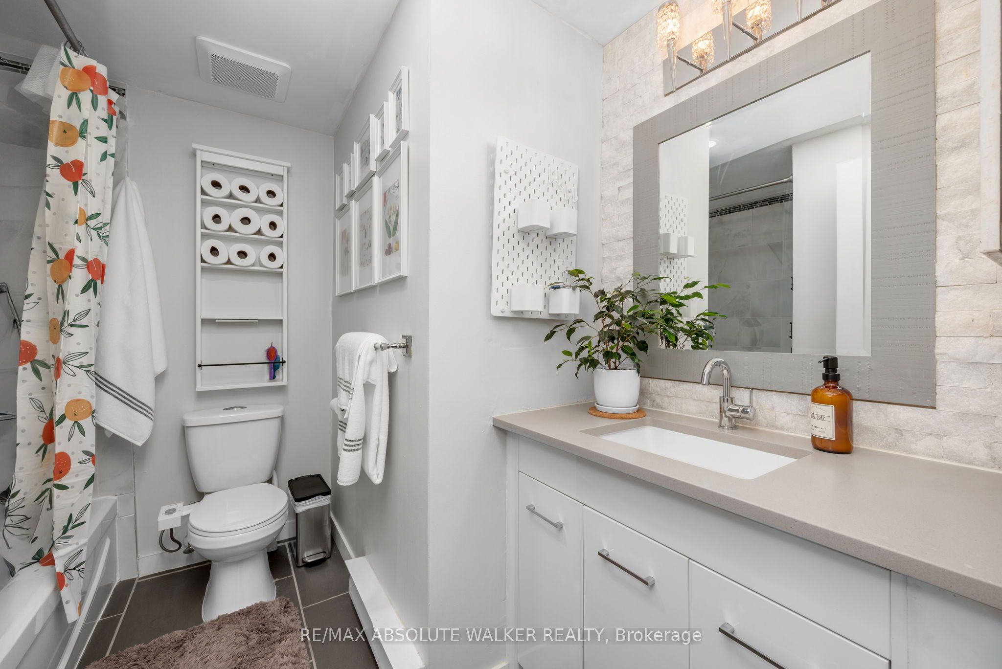 1300 Alness Court, #14