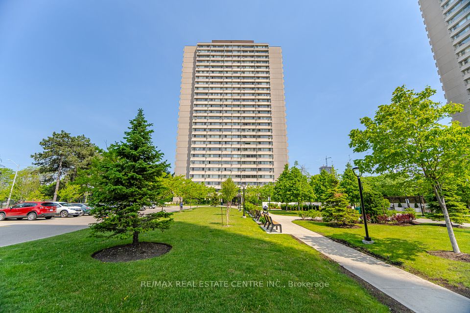 735 Don Mills