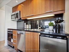19 Avondale Avenue 409