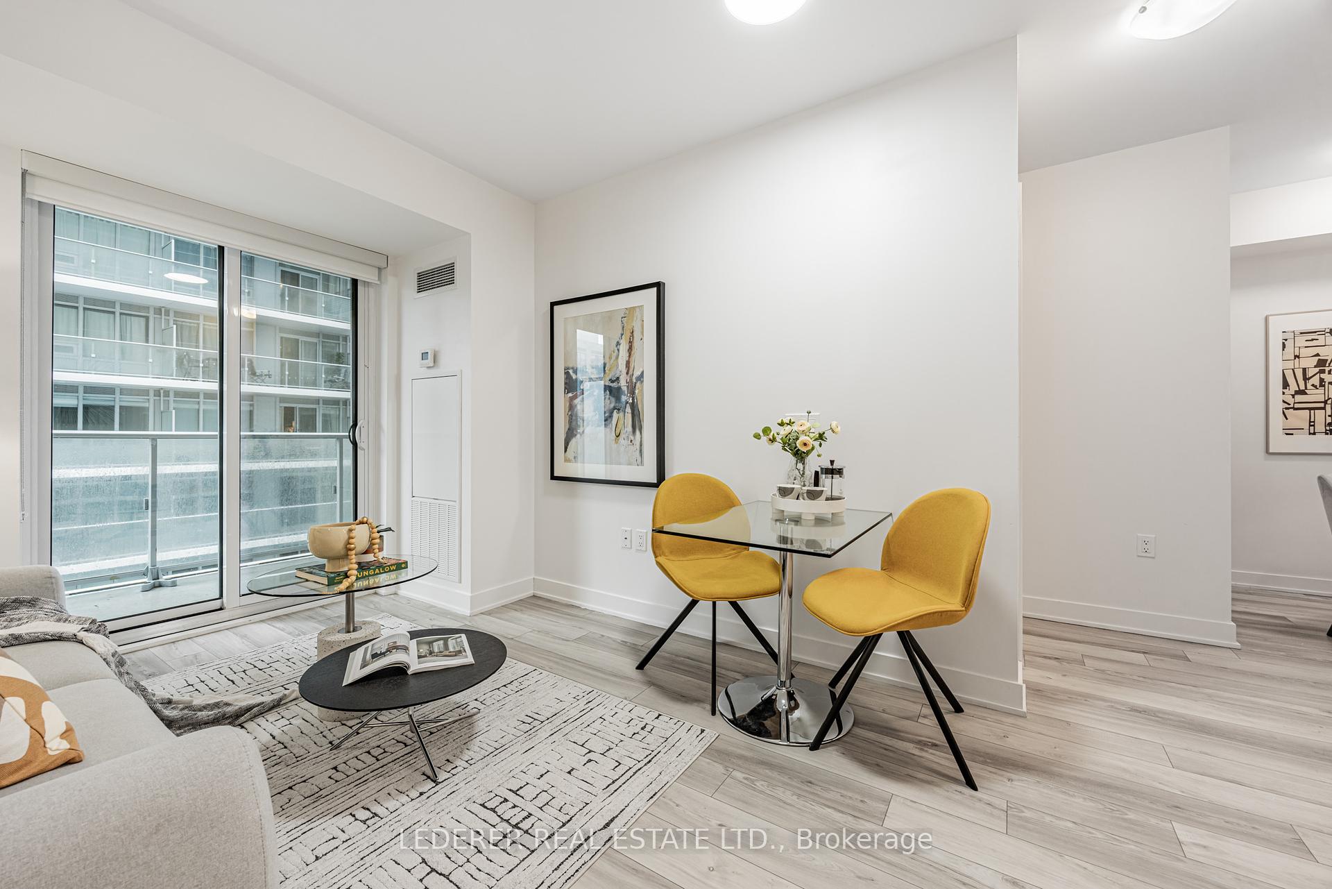 2 Bedrooms Condo at 195 Redpath, Toronto For sale