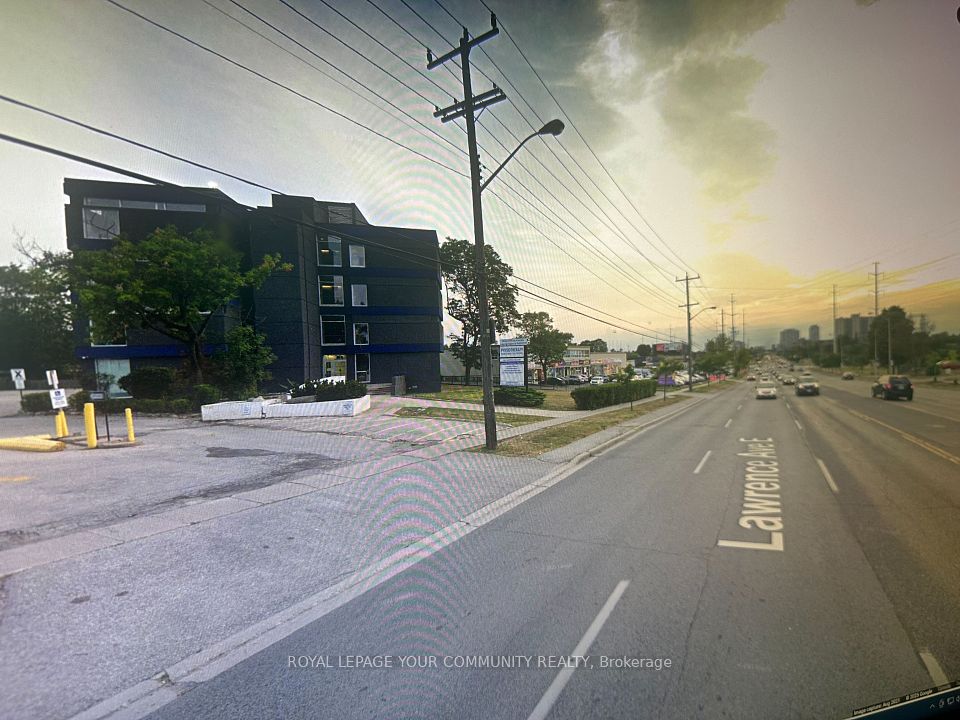 2901 Lawrence