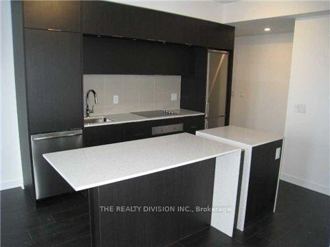 2 Bedrooms Condo at 55 Regent Park, Toronto For sale