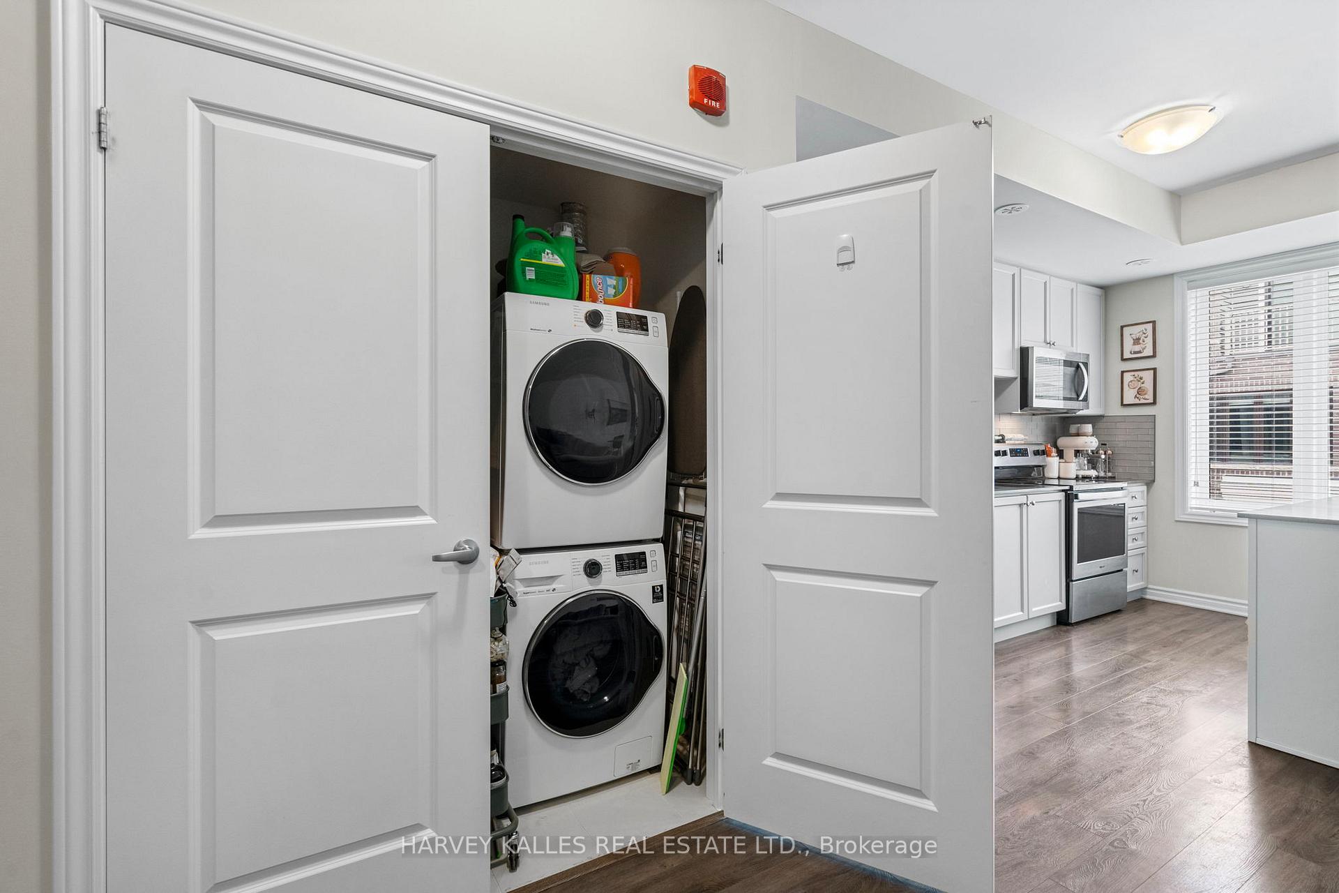 85 Eastwood Park Gardens 11