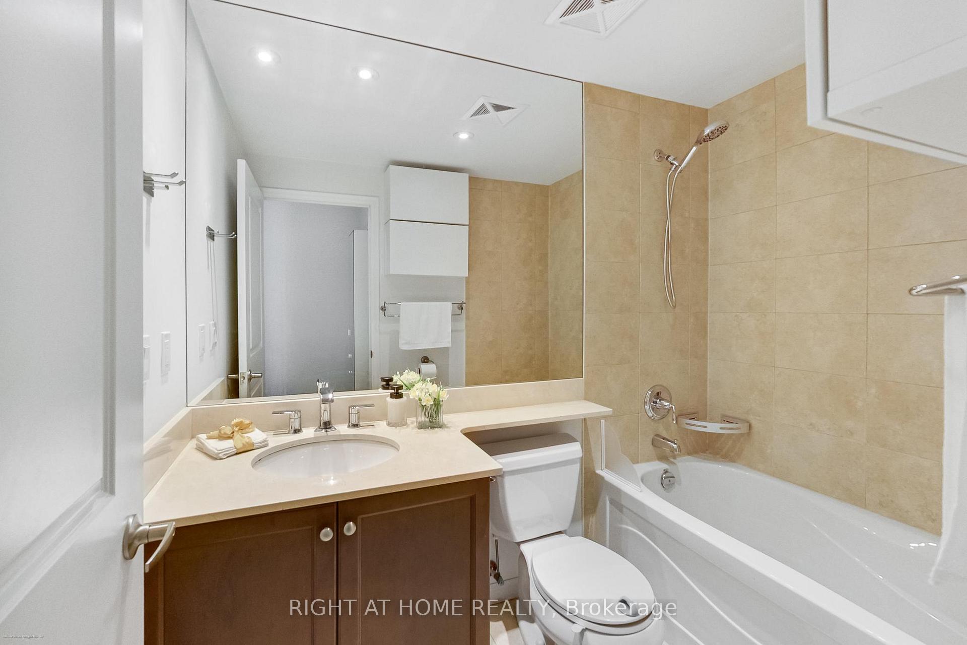 2 Bedrooms Condo at 628 Fleet, Toronto For sale