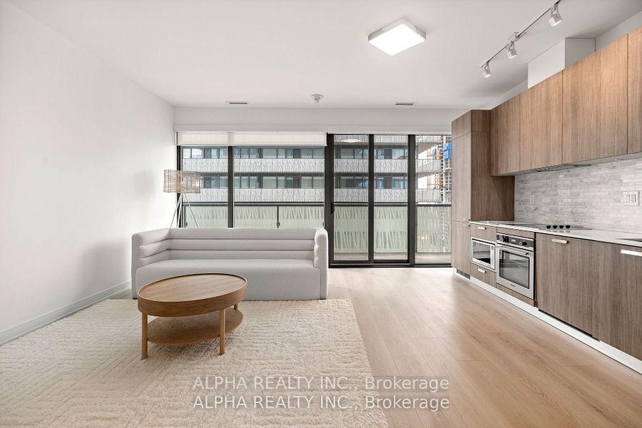 3 Bedrooms Condo at 50 Charles St E, Toronto For sale