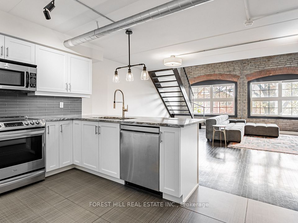 1100 Lansdowne