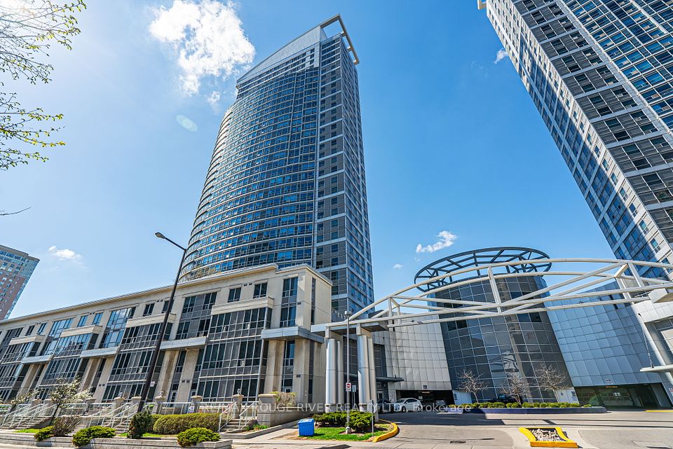 36 Lee Centre